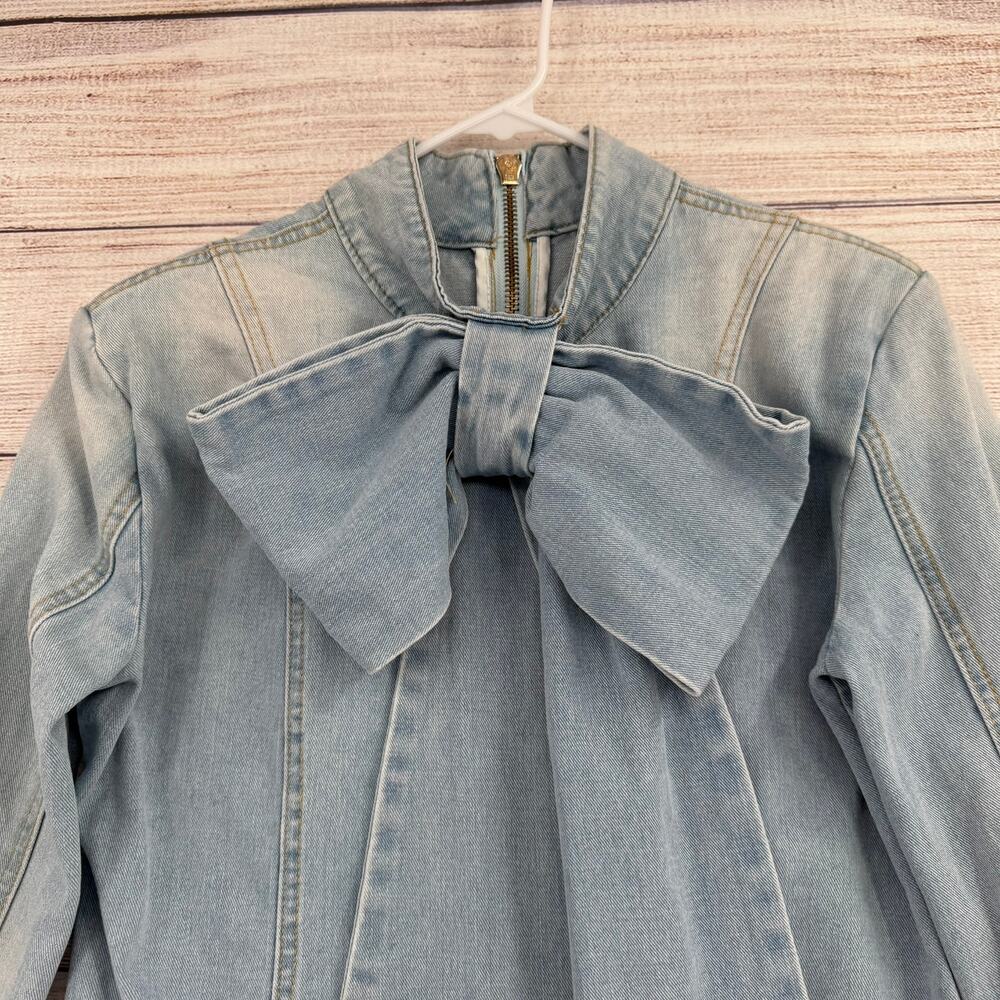 Alex Vinash New York Bow Front Denim Jacket Womens Medium Blue Light Wash - Picture 3 of 13